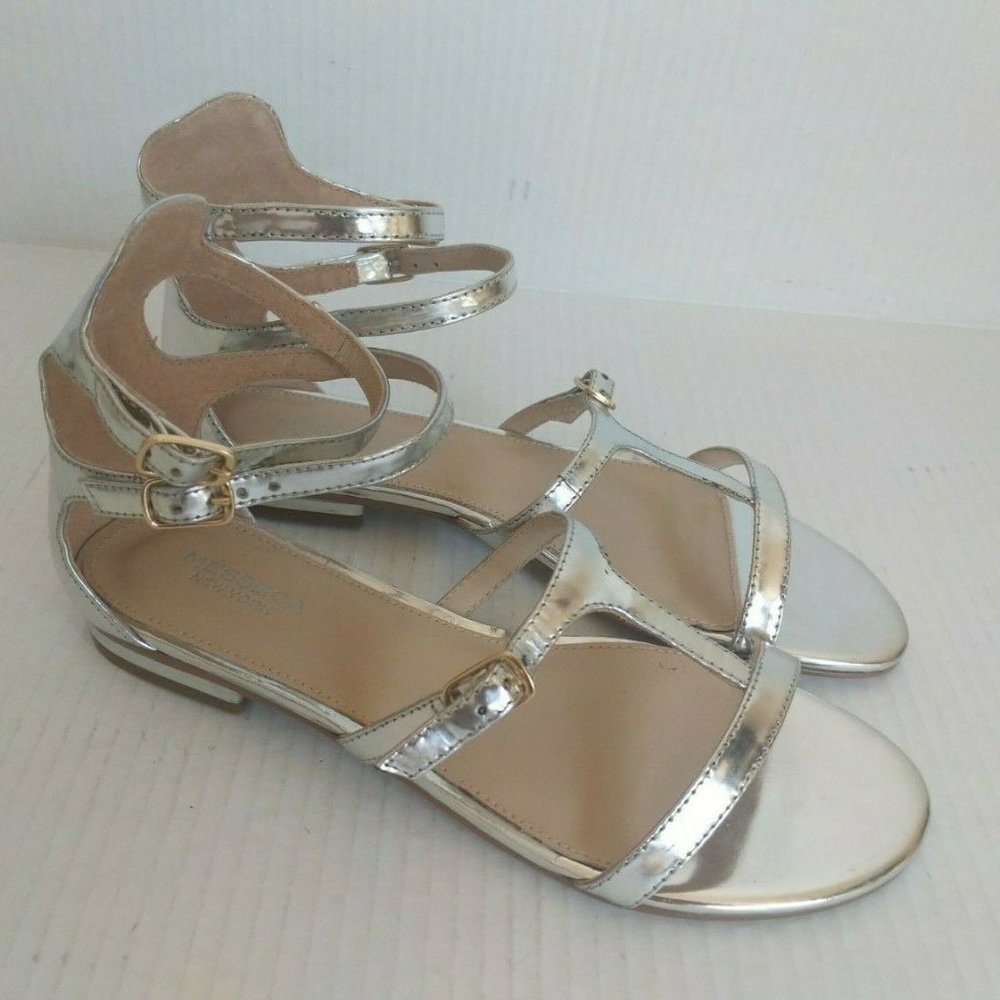 NEW Messeca New York Silver Metallic 2 Ankle Strapps Sandals Womens Sz 7